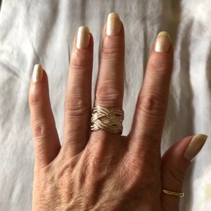 NEW - 925 Sterling Sliver Adjustable Braided Ring.